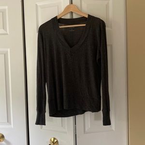 Talbots v neck knit top